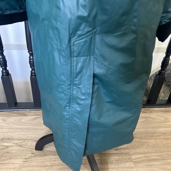 Misty Harbor Womens Raincoat Size L Vintage Any Time Slicker Green Long 100% PVC - Picture 5 of 10